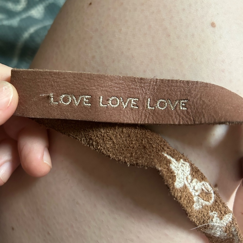 Taylor Swift brown leather bracelet love love love fearless